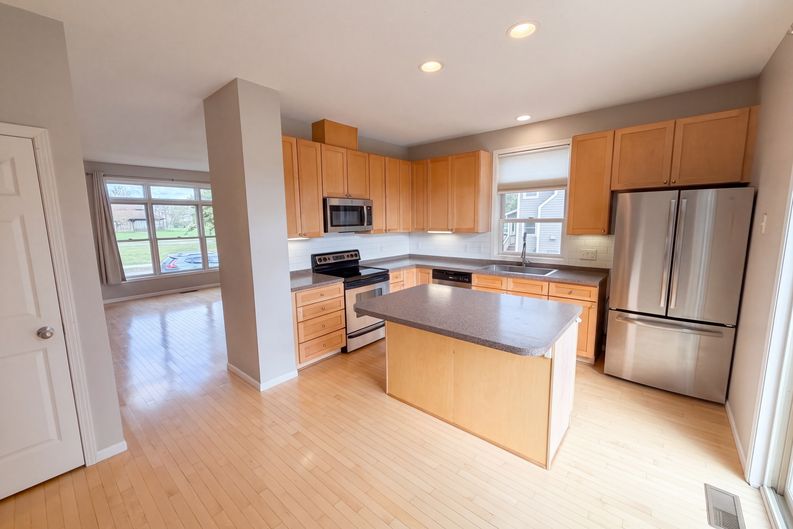 Photo 3 of 29 of 788 Cedar St, St. Paul, MN