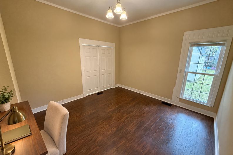 Photo 4 of 30 of 502 N Elm St, Marshville, NC