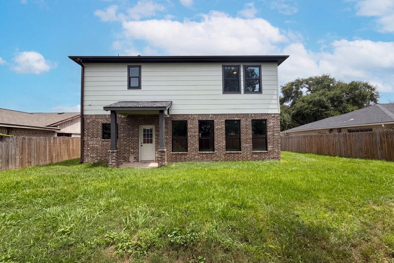 Photo 5 of 20 of 6711 Rowell Ct, Missouri City, TX