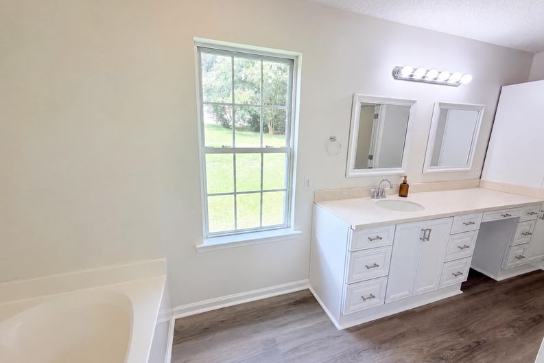 Photo 15 of 25 of 2506 Marixa Dr, Statham, GA