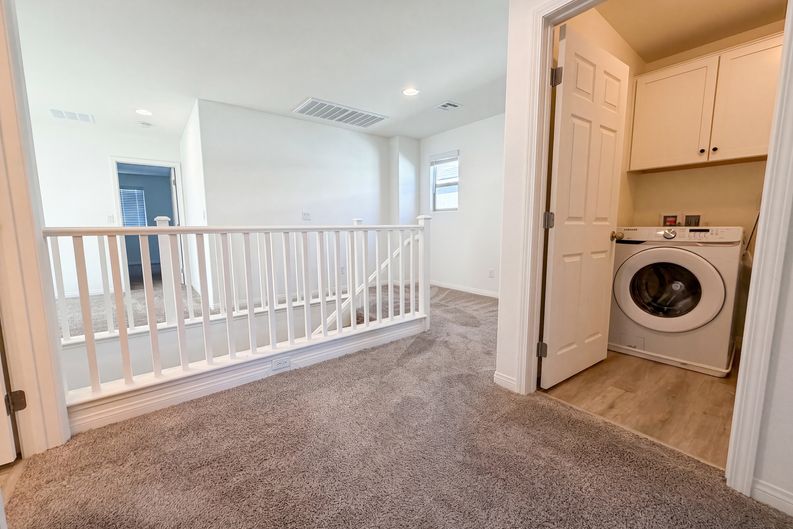 Photo 9 of 22 of 6238 Ashley Hills Ave, Las Vegas, NV