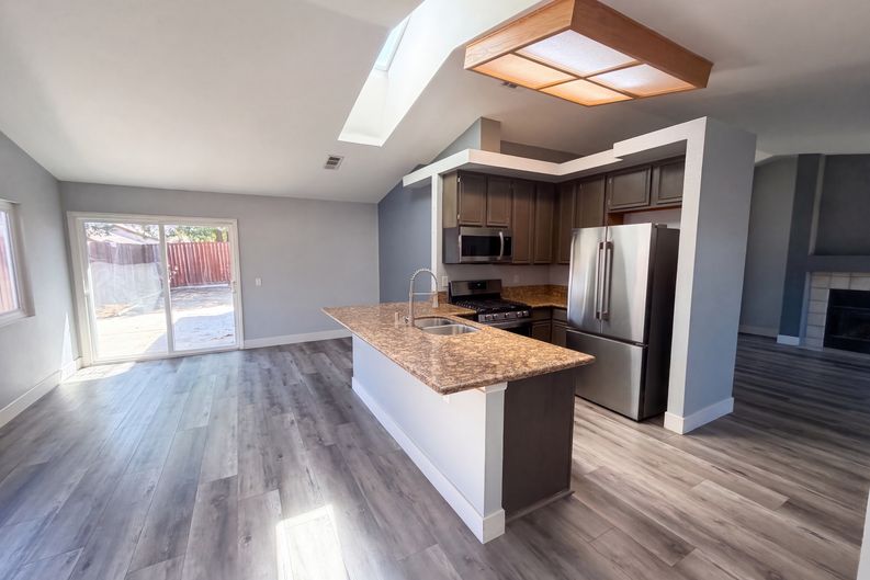 Photo 9 of 27 of 29655 Eagle Crest Ave, Murrieta, CA
