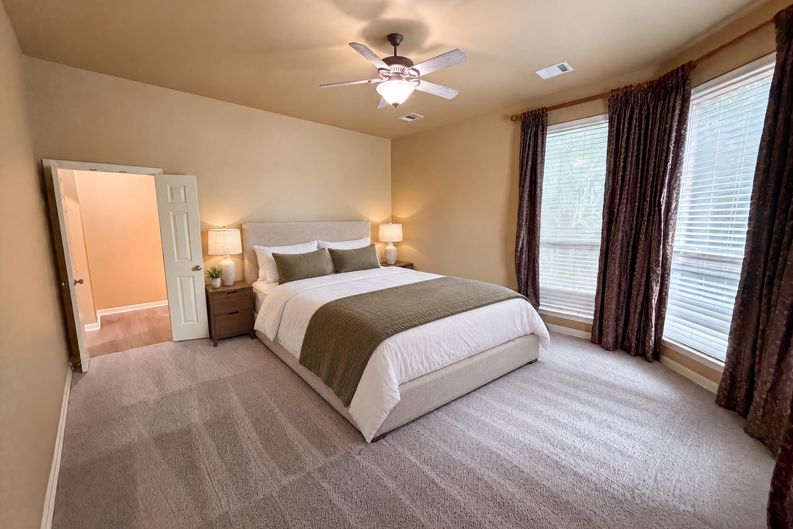 Photo 4 of 26 of 1724 Westend Pl, Round Rock, TX