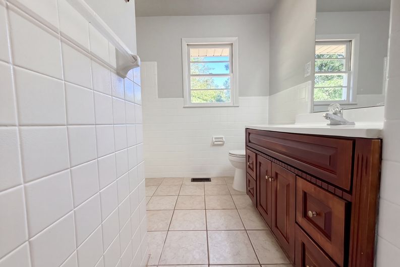 Photo 13 of 17 of 3224 Sandhill Dr, Fayetteville, NC