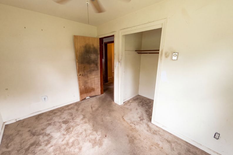 Photo 11 of 13 of 1418 Shoveller Ave, Virginia Beach, VA