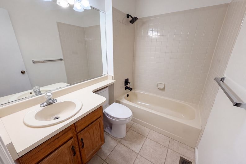 Photo 25 of 39 of 20890 E Sussex Ct, Parker, CO