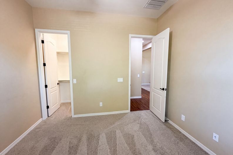 Photo 18 of 39 of 18136 W Devonshire Ave, Goodyear, AZ