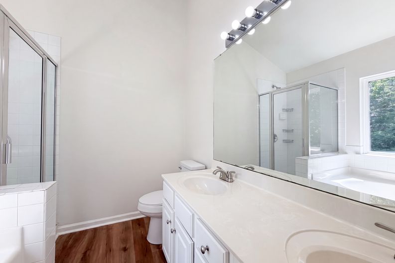 Photo 6 of 17 of 10648 Secret Garden Ln, Charlotte, NC