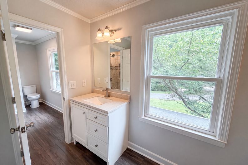 Photo 19 of 22 of 3029 Southampton Cir, Gastonia, NC