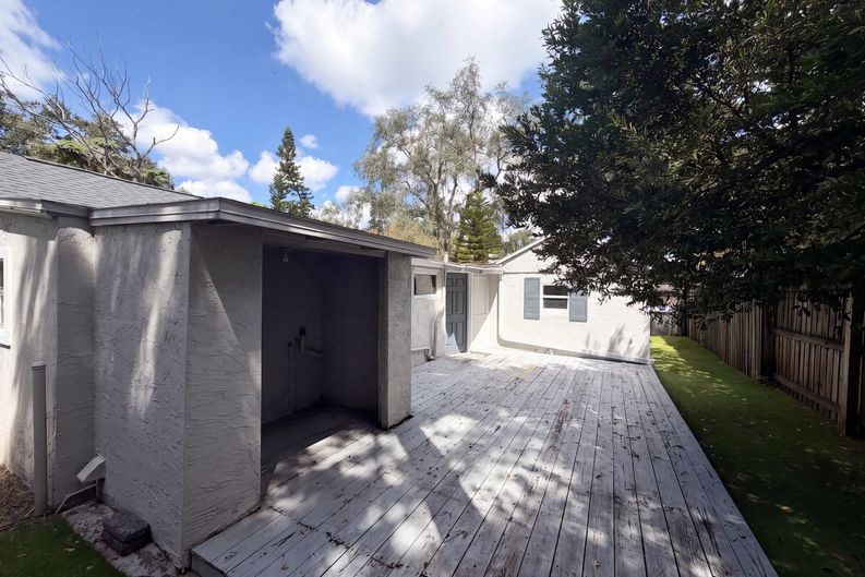 Photo 14 of 15 of 212 W Hiawatha St, Tampa, FL