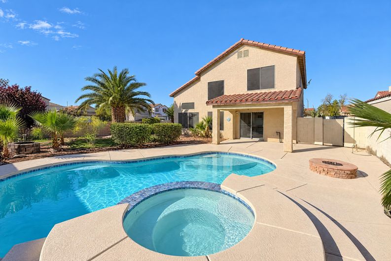 Photo 16 of 19 of 608 Saddle Rider Ct, Henderson, NV