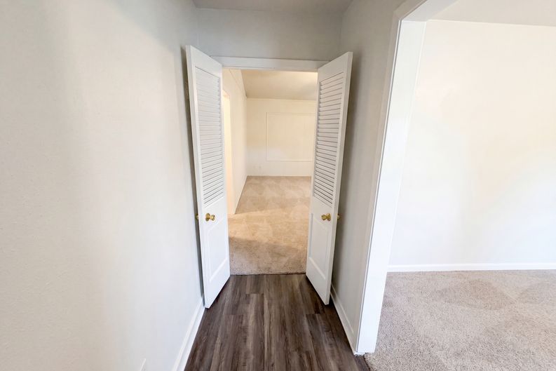 Photo 22 of 26 of 910 Luella Ave, Deer Park, TX