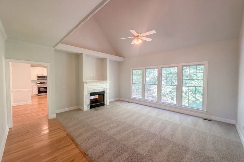 Photo 3 of 15 of 2916 Woodslope Dr, Raleigh, NC