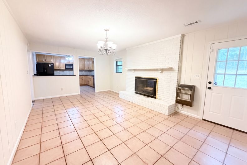 Photo 8 of 23 of 6732 County Road 50, Jemison, AL
