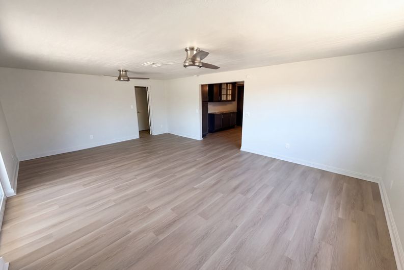 Photo 9 of 30 of 5921 W Cypress St, Phoenix, AZ