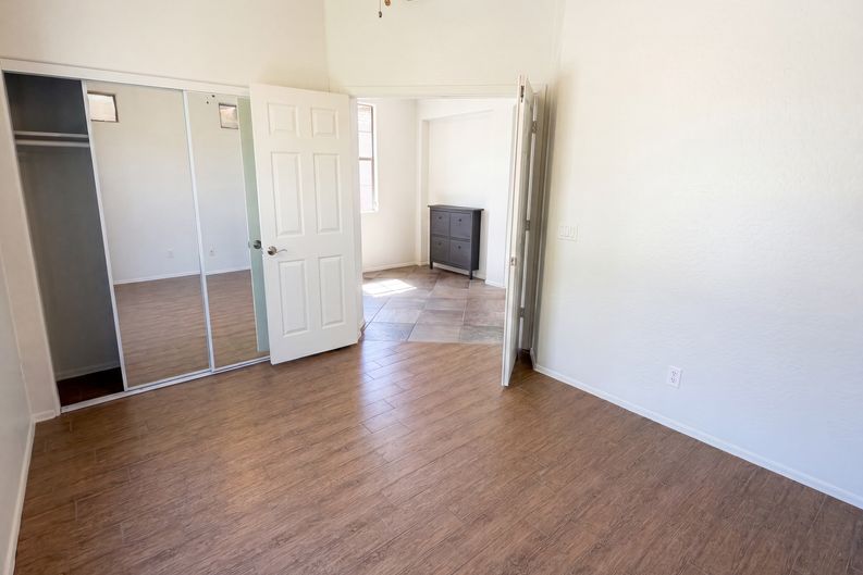 Photo 18 of 40 of 2513 W Florentine Rd, Phoenix, AZ