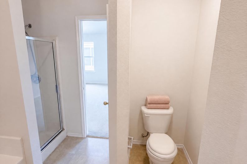 Photo 11 of 17 of 1910 Tawakani Ln, Little Elm, TX