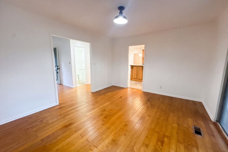 Photo 7 of 16 of 592 Woodland Dr, Paducah, KY