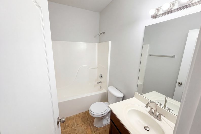 Photo 14 of 41 of 3105 Anneewakee Falls Pkwy, Douglasville, GA