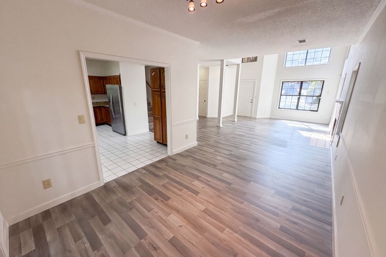 Photo 7 of 28 of 506 Mansard Walk, Alpharetta, GA