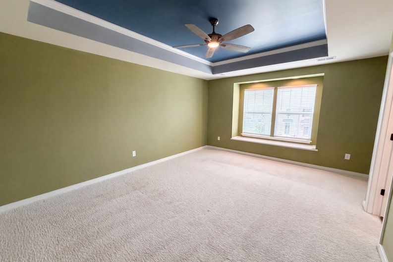 Photo 4 of 19 of 7825 Old Guild Rd, North Chesterfield, VA