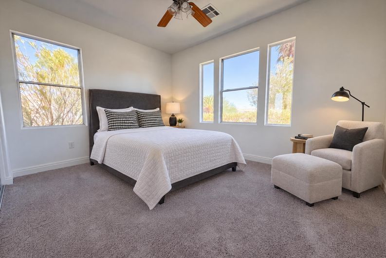 Photo 9 of 23 of 10228 Donde Ave, Las Vegas, NV