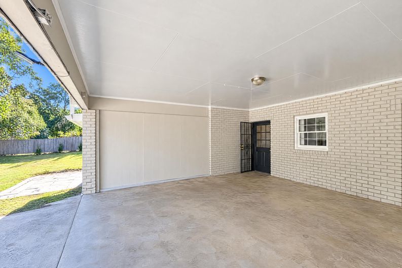 Photo 18 of 20 of 681 John Ward Rd SW, Marietta, GA