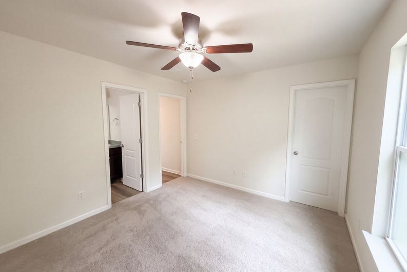 Photo 4 of 14 of 168 Brittondale Rd, Summerville, SC