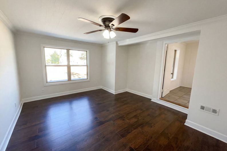 Photo 6 of 20 of 310 Terrace St, Griffin, GA