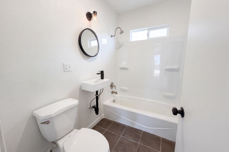 Photo 11 of 16 of 12730 SE 25th Ave, Portland, OR