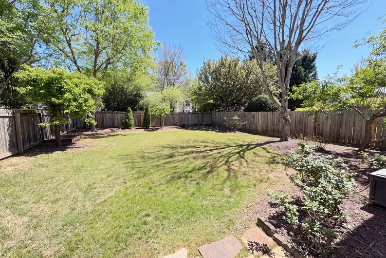 Photo 19 of 21 of 13331 Harpley Ct, Alpharetta, GA