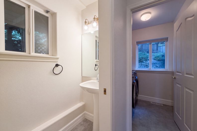 Photo 20 of 41 of 8932 SW 149th Pl, Beaverton, OR