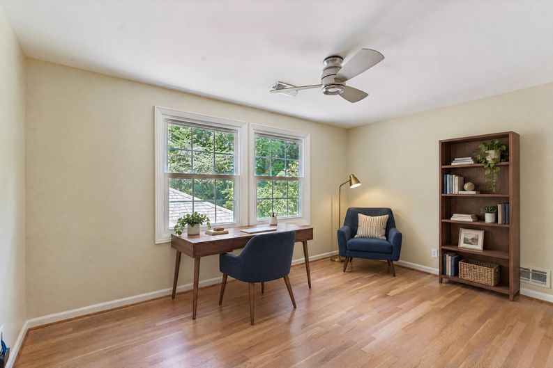 Photo 61 of 87 of 3135 Spalding Dr, Sandy Springs, GA