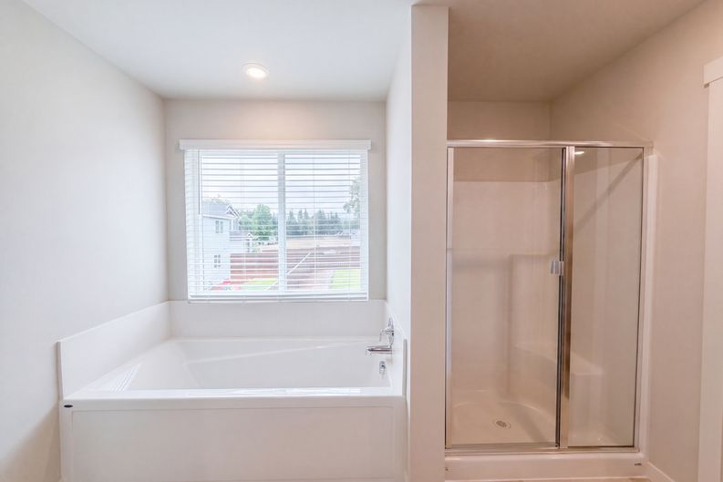Photo 14 of 20 of 33412 SW Callahan Rd, Scappoose, OR
