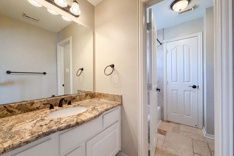 Photo 18 of 25 of 21431 Wild Jasmine Ln, Katy, TX