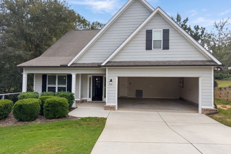 Photo 61 of 67 of 2878 Oak Springs Dr, Statham, GA