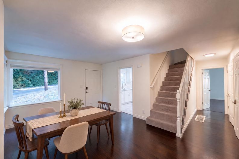 Photo 9 of 26 of 605 Ash St, Lake Oswego, OR