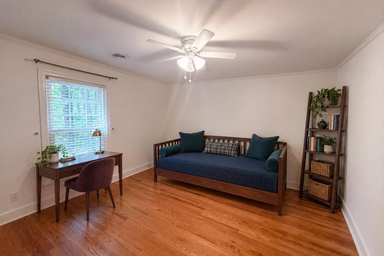 Photo 11 of 24 of 112 Queensferry Rd, Cary, NC