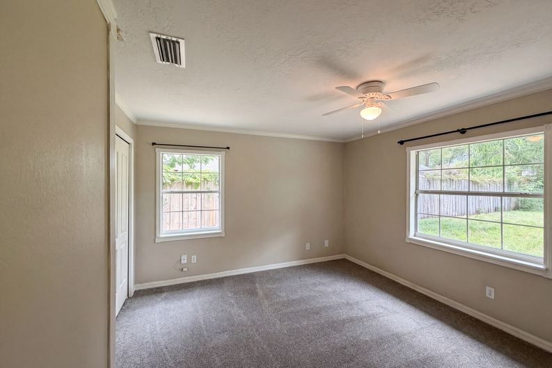 Photo 13 of 21 of 1770 NE 37th St, Ocala, FL