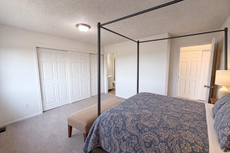 Photo 20 of 38 of 8273 W Plymouth Pl, Littleton, CO