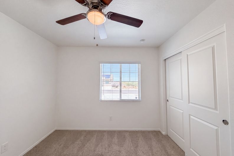 Photo 15 of 21 of 461 W Pintail Dr, Casa Grande, AZ
