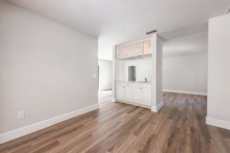 Photo 6 of 22 of 888 Brightwood Way, Wellington, FL