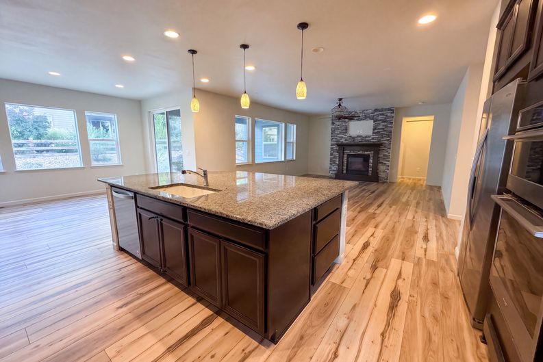 Photo 13 of 54 of 18402 W 93rd Pl, Arvada, CO
