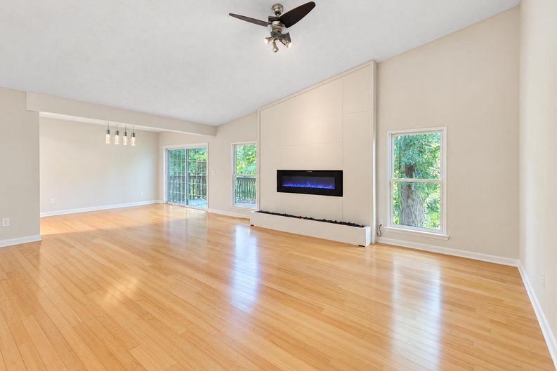 Photo 3 of 27 of 4762 Jamerson Creek Ct, Marietta, GA