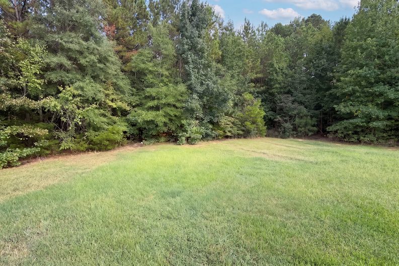 Photo 18 of 23 of 114 Beaty Ct, Flovilla, GA