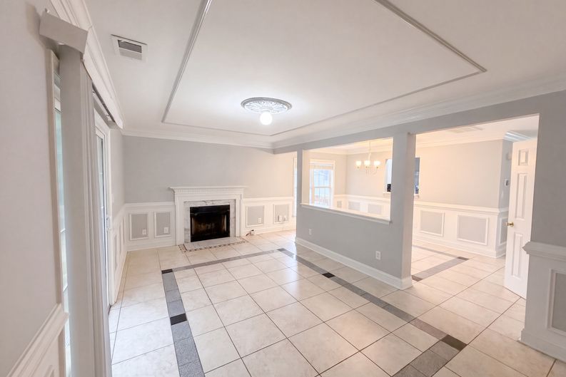 Photo 3 of 17 of 5400 Tanglewood Pine Ln, Raleigh, NC