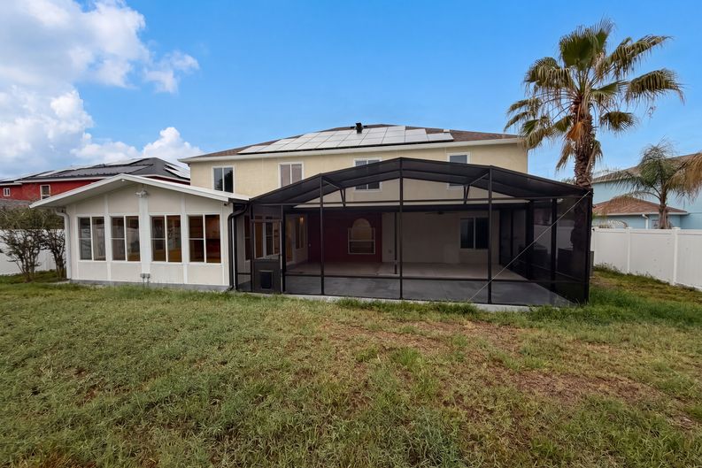 Photo 5 of 26 of 3312 White Blossom Ln, Clermont, FL