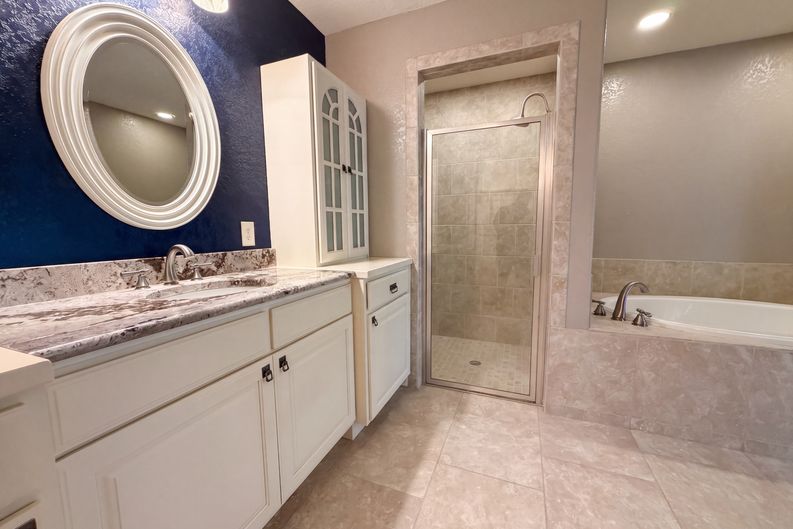 Photo 16 of 27 of 26441 White Eagle Dr, San Antonio, TX