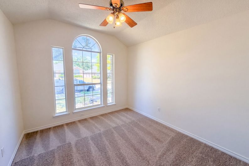 Photo 10 of 17 of 2522 Palisades Pl, Mesquite, TX