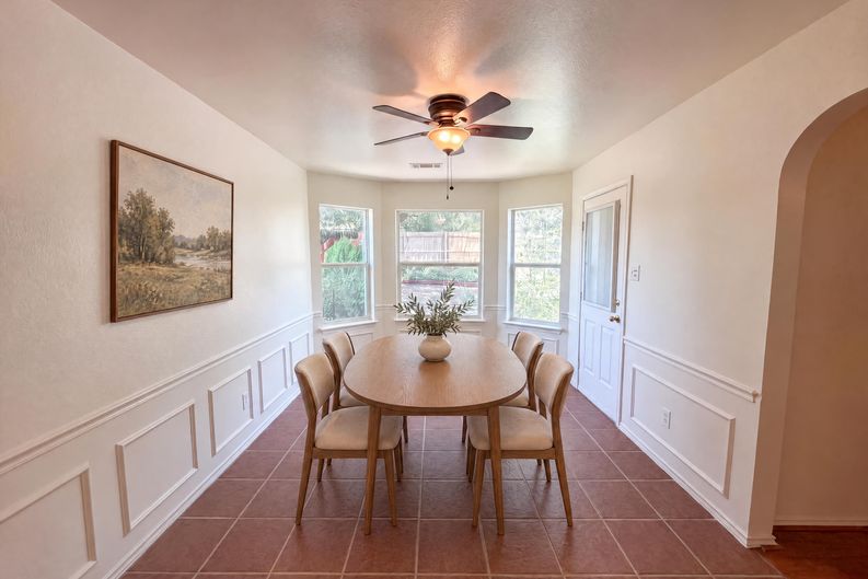 Photo 6 of 17 of 3707 Gowen Ct, Killeen, TX